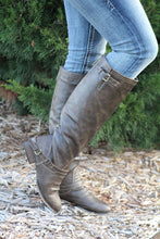 Breckelle’s | Outlaw Two Tone Brown Riding Boots