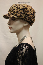 Newsboy Round Top Hat | Leopard Print with Black Pendant Clear Rhinestones