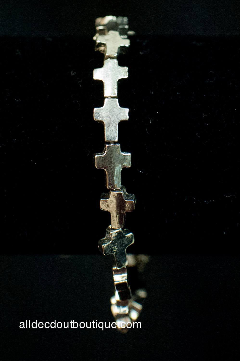 ADO | Small Silver Cross Stretch Bracelet