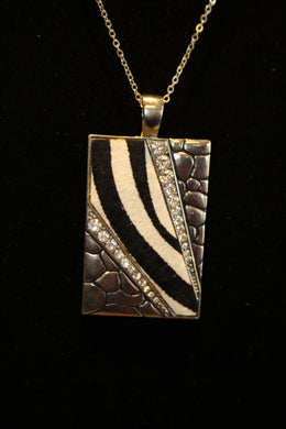 ADO | Zebra Pendant