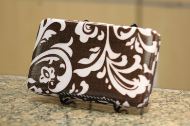 ADO | Damask Print Clutch Wallet Brown - All Decd Out