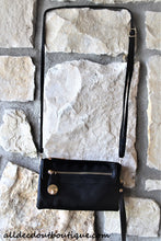 ADO | Small Messenger Bag Black