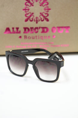 ADO | Square Retro Sunglasses Black
