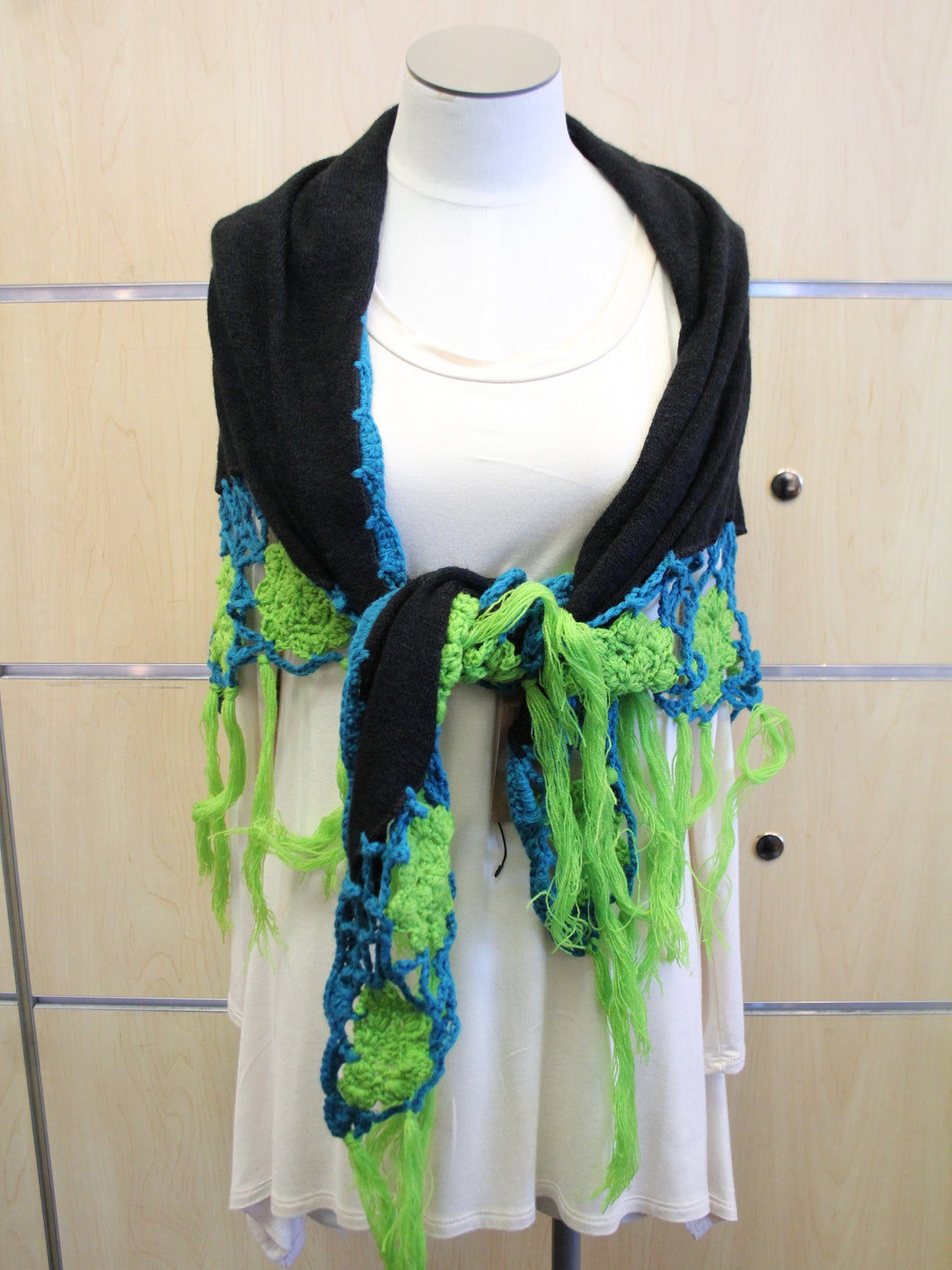 Treska | Wrap Sweater Scarf with Crochet Trim Black & Green