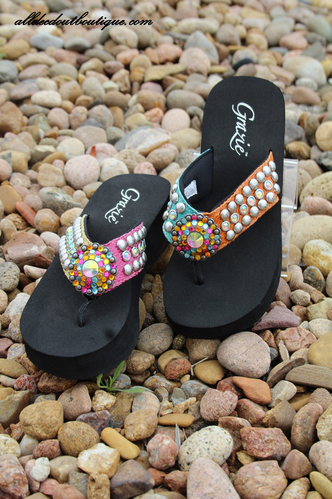 Grazie | Tribal Rainbow Sandals