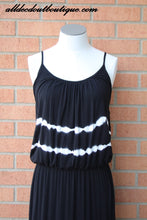 T*PARTY | Black & White Maxi Dress