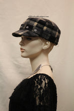 Newsboy Hat | Black Ivory Plaid Pattern