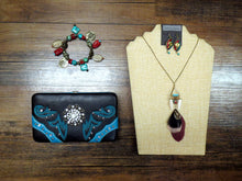 ADO | Feather Tribal Necklace - All Decd Out