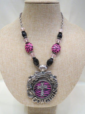 ADO | Cowgirl Pendant Necklace Fuchsia - All Decd Out