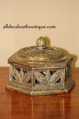 Table Decor | Jewelry Box - All Decd Out