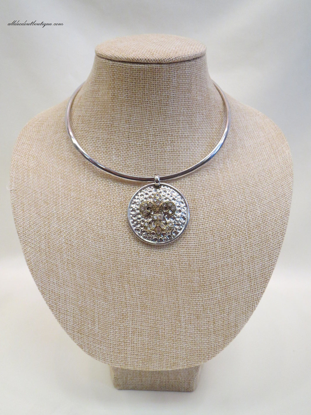 ADO | Silver Choker Necklace with Embellished Fleur De Lis - All Decd Out