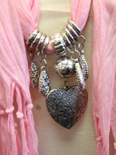 ADO | Jewelry Wrap Scarf Light Pink Heart