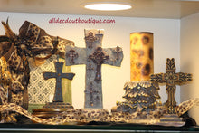 Table Decor Glorify the Lord Cross