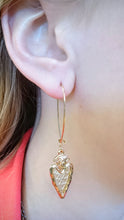 ADO | Arrow Dangle Earrings Gold - All Decd Out