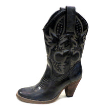 Very Volatile Denver Cowgirl Boots Black/Grey | All Dec'd Out