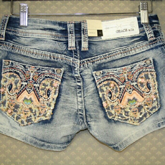 Grace in la jeans shorts store