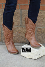 Very Volatile | Denver Cowgirl Boots Tan