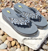 Very Volatile | Stillwater Sandal Pewter
