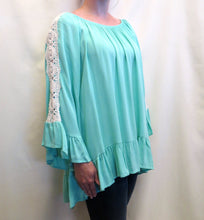 J&M | Lace Sleeve Over-sized Tunic Mint