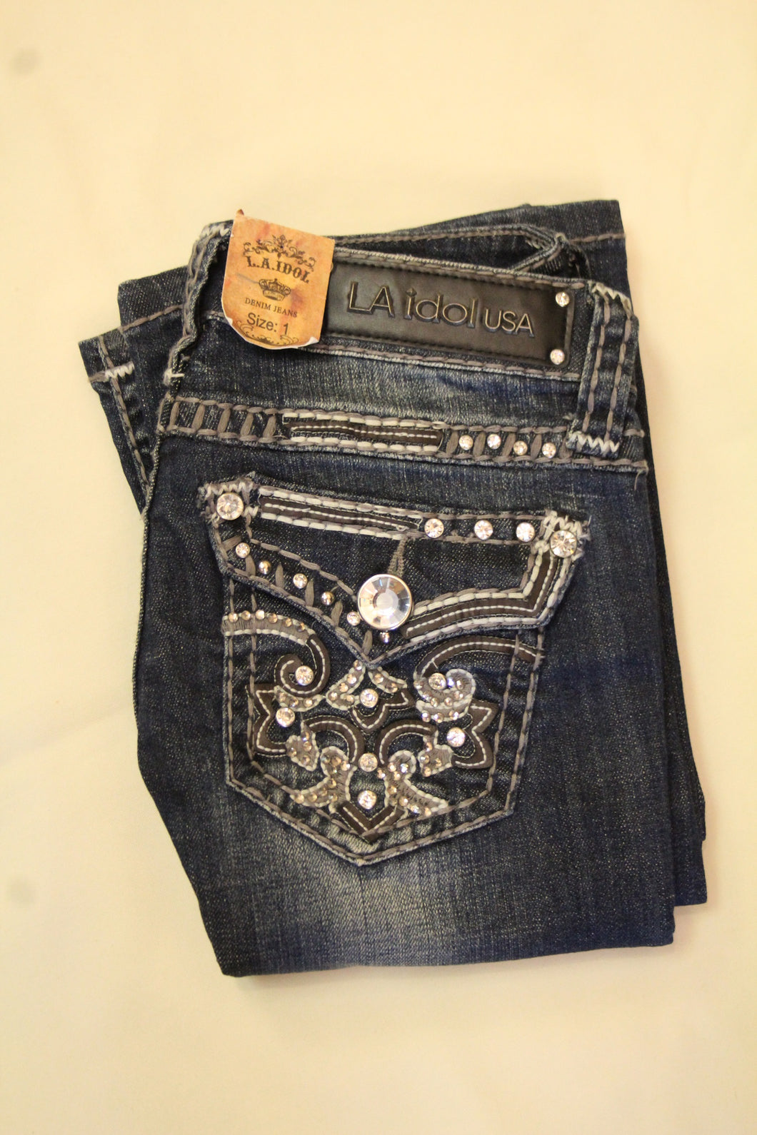 La idol on sale jeans buckle