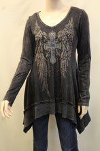 Vocal | Grey Tunic Top with Faith Cross & Wings