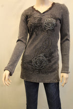 Vocal | Thermal With Lace & Bling Top