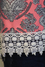 Yahada | Pink Vintage Blouse w/ Floral Trimming