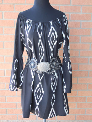 Yahada | Black & White Bell Sleeve Dress